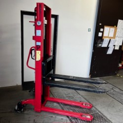 Vysokozdvižný vozík SDJ1025s • POUŽITÝ