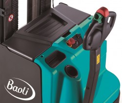 Vysokozdvižný vozík ES16-N02 • ELEKTRICKÝ