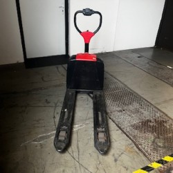 Paletový vozík CBD-15-F4p • ELEKTRICKÝ - POUŽITÝ