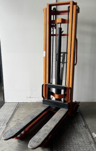 Vysokozdvižný vozík SDJ1530 • POUŽITÝ