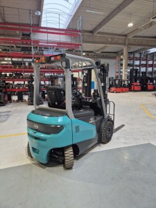 AKCE! Elektrický vysokozdvižný vozík KBE25-G1