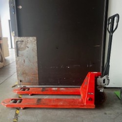 Paletový vozík • STANDARDNÍ - POUŽITÝ