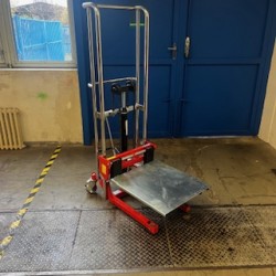 Ruční vysokozdvižný vozík PSO415s • LEHKÝ • POUŽITÝ