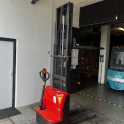 Vysokozdvižný vozík CDD1529Mn - POUŽITÝ • nosnost 1.5 t, výška zdvihu 2,9m